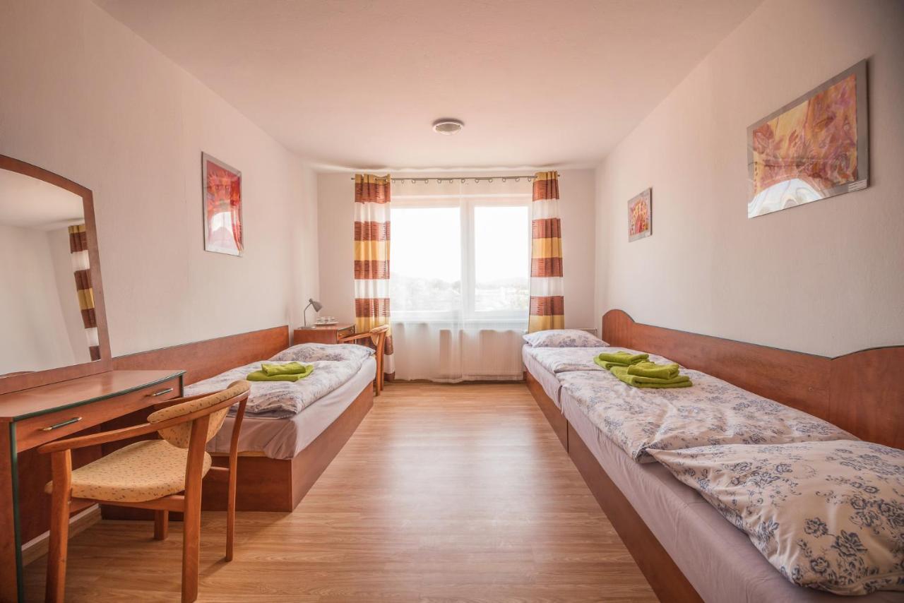 Motel Hybadlo Liptovský Hrádok Exterior foto