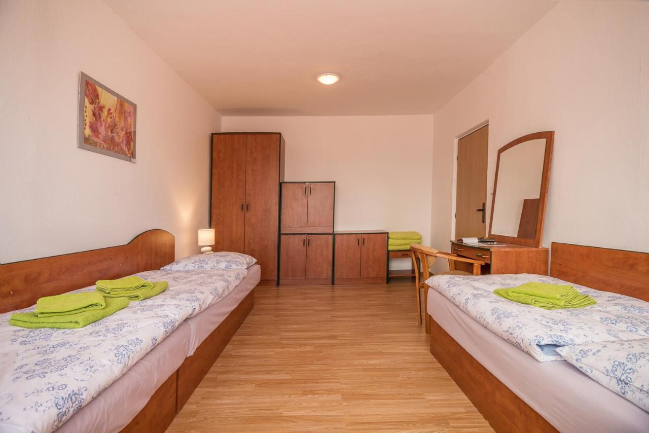 Motel Hybadlo Liptovský Hrádok Exterior foto